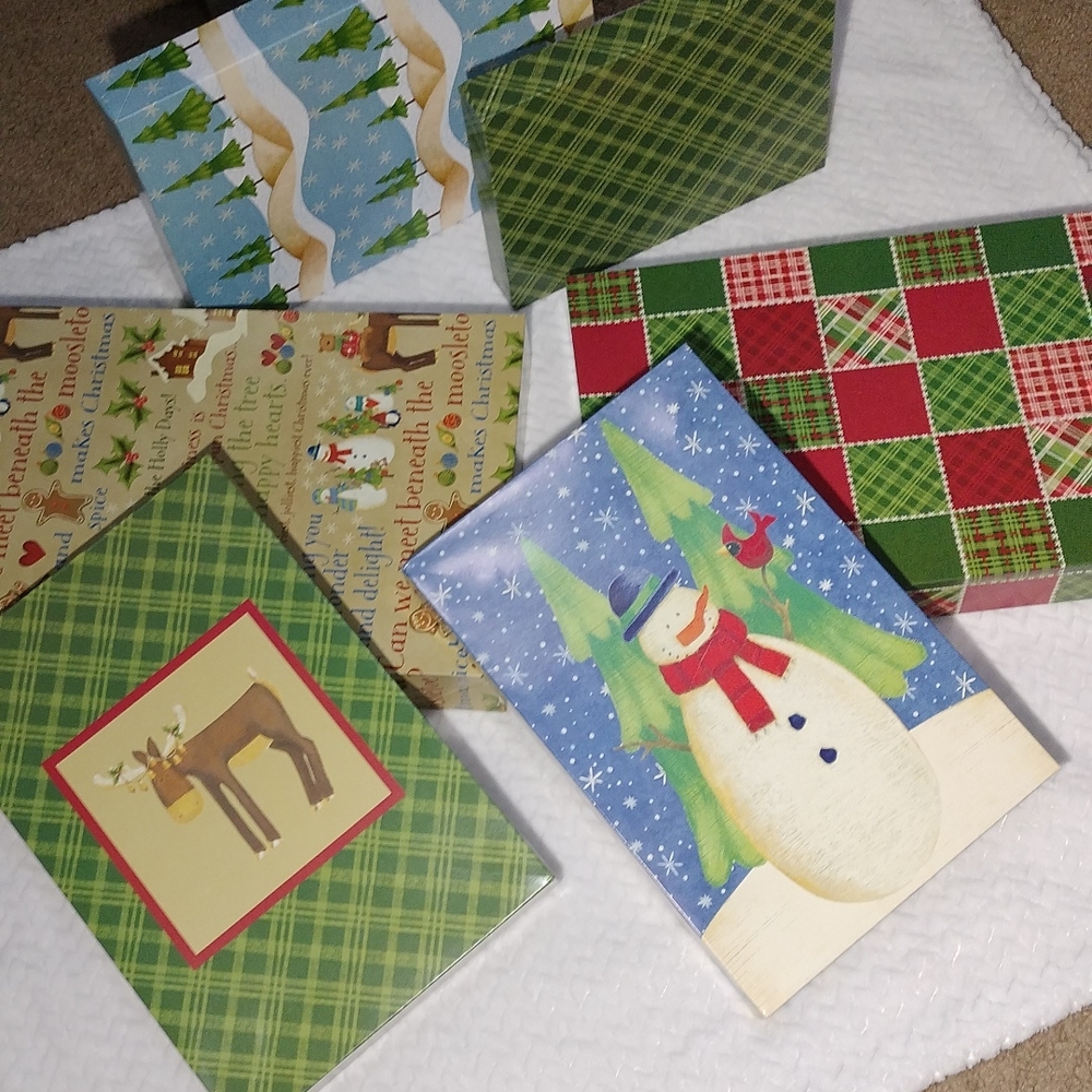 CHRISTMAS GIFT BOXES, DIFFERENT SIZES, SET OF 6/1